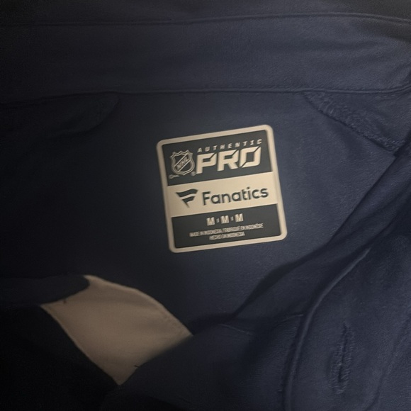 Toronto Maple Leafs Polo - Picture 2 of 3